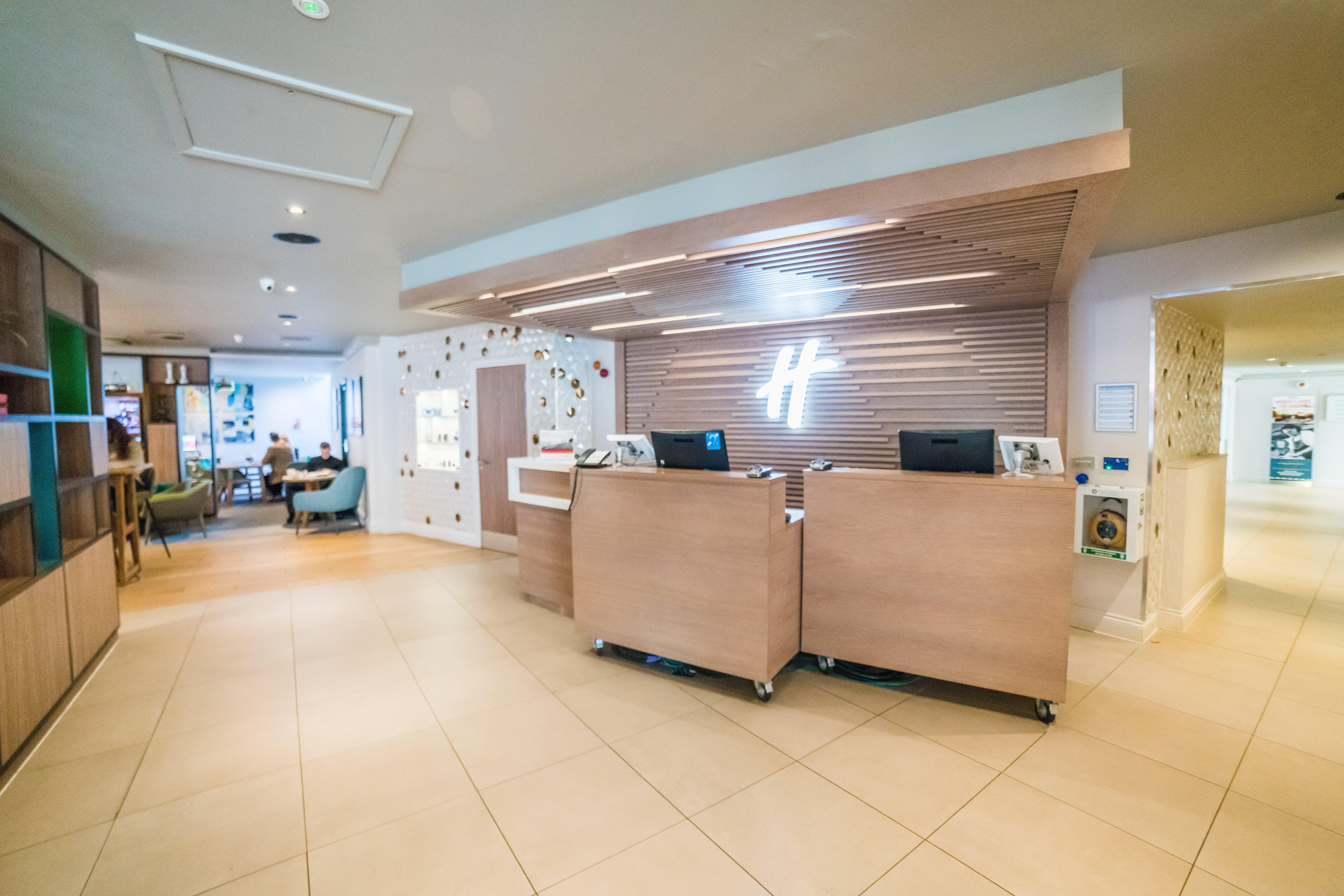 Holiday Inn Brentwood By Ihg Exterior photo