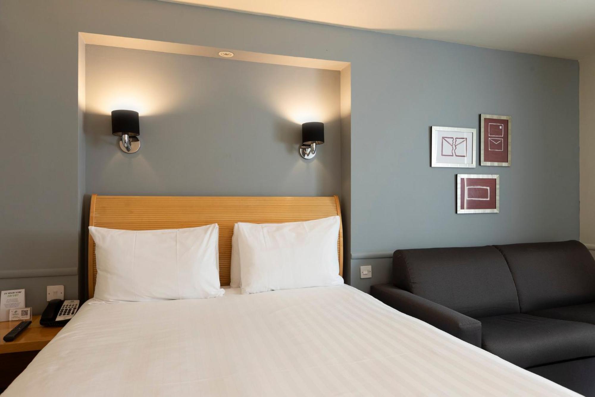 Holiday Inn Brentwood By Ihg Exterior photo
