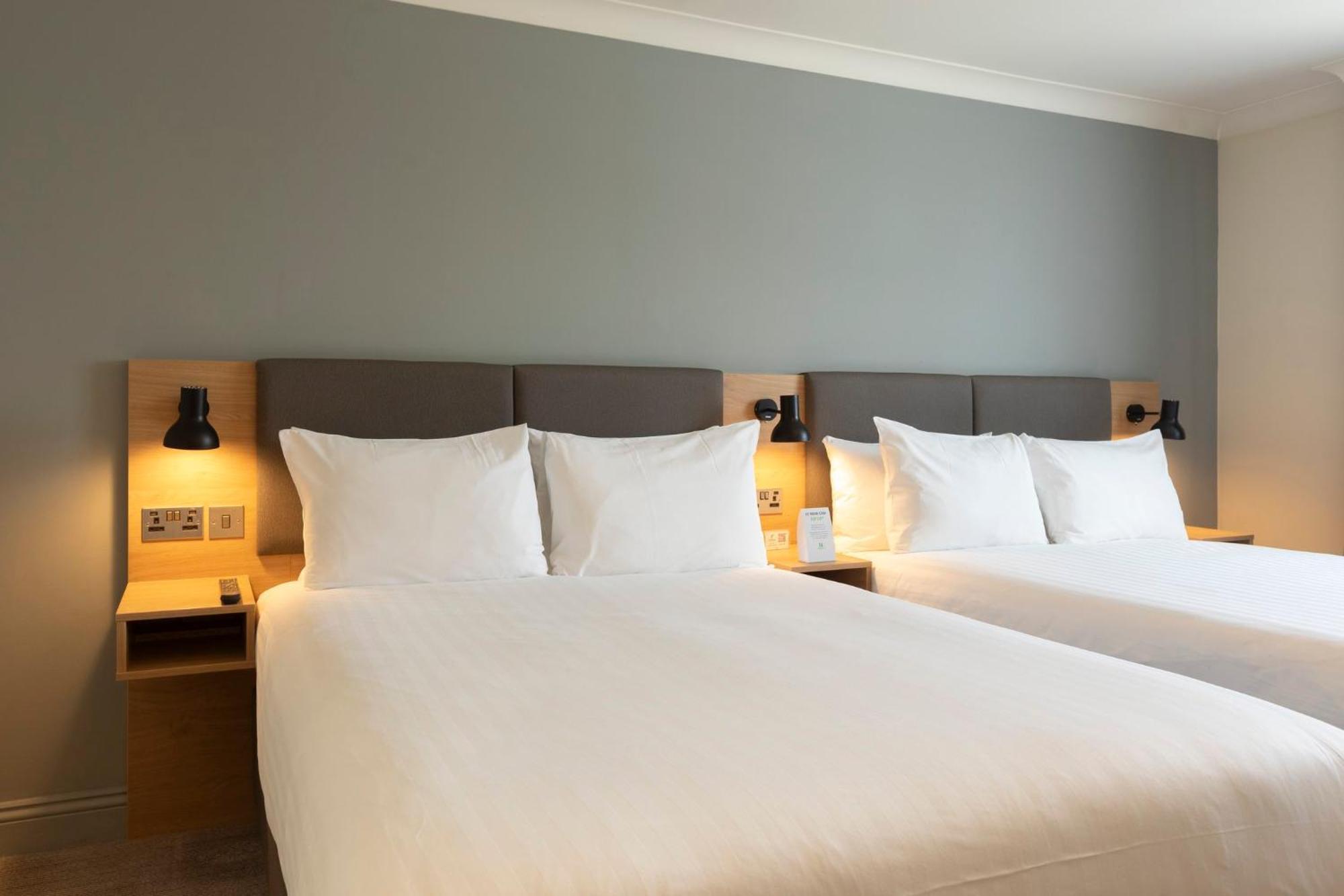 Holiday Inn Brentwood By Ihg Exterior photo
